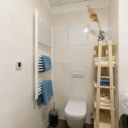 아파트 Mistral By Interhome Balatonföldvár