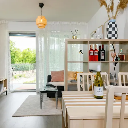 아파트 Mistral By Interhome Balatonföldvár