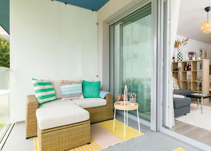 Mistral By Interhome *